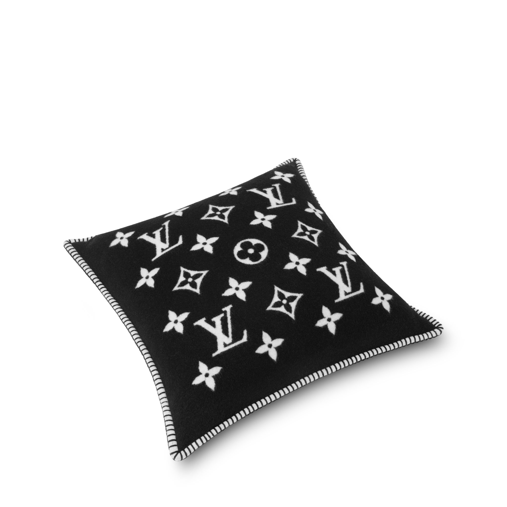 My Monogram Cushion S00 - Home and Art of Dining | LOUIS VUITTON